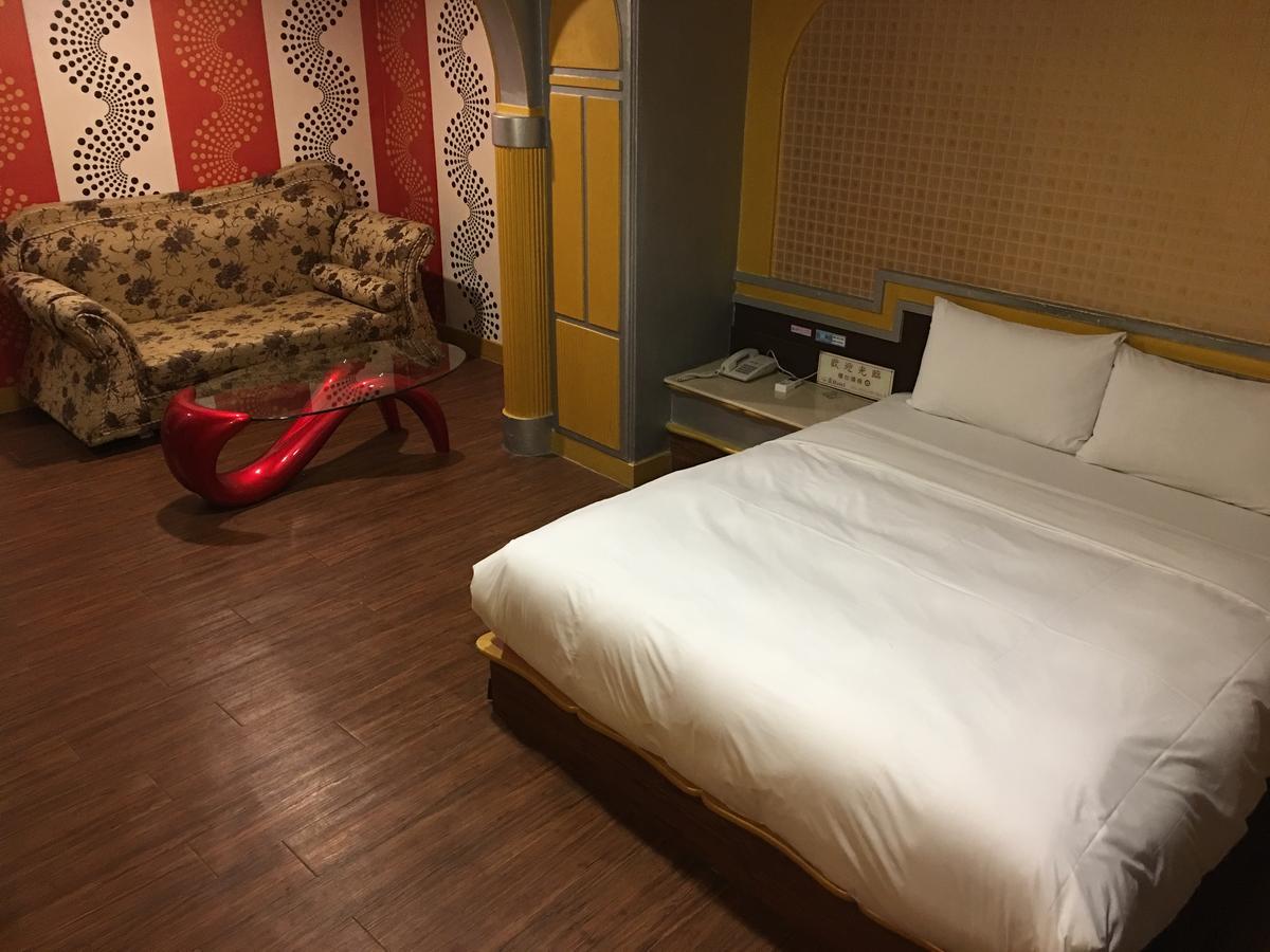 Jing Dian Business Hotel Таоуан Екстериор снимка
